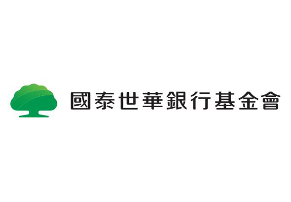 國泰世華銀行基金會標誌，左側為綠色樹木圖案，右側為黑色繁體中文文字「國泰世華銀行基金會」，代表該基金會的企業身分與品牌識別。
